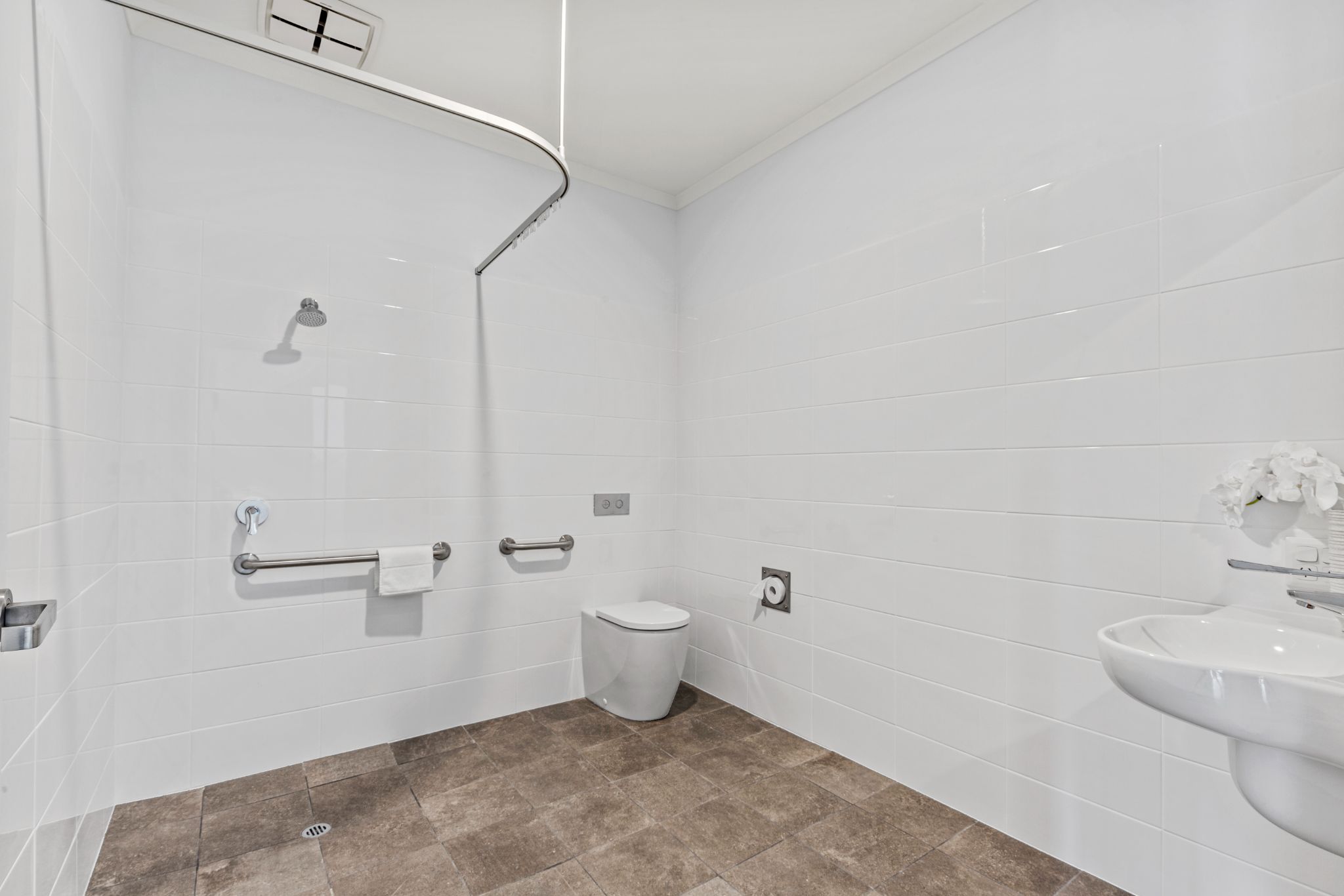 Swanport Residence — Home image 2