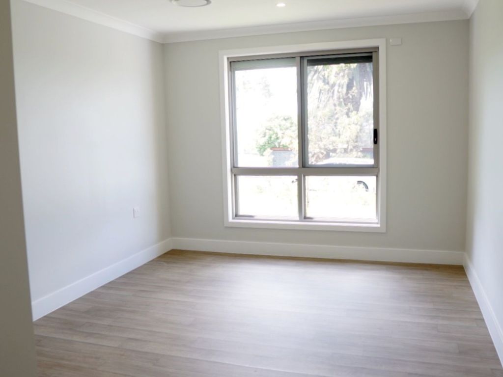 Wyong - shared 2-bedroom unit — Home image 5