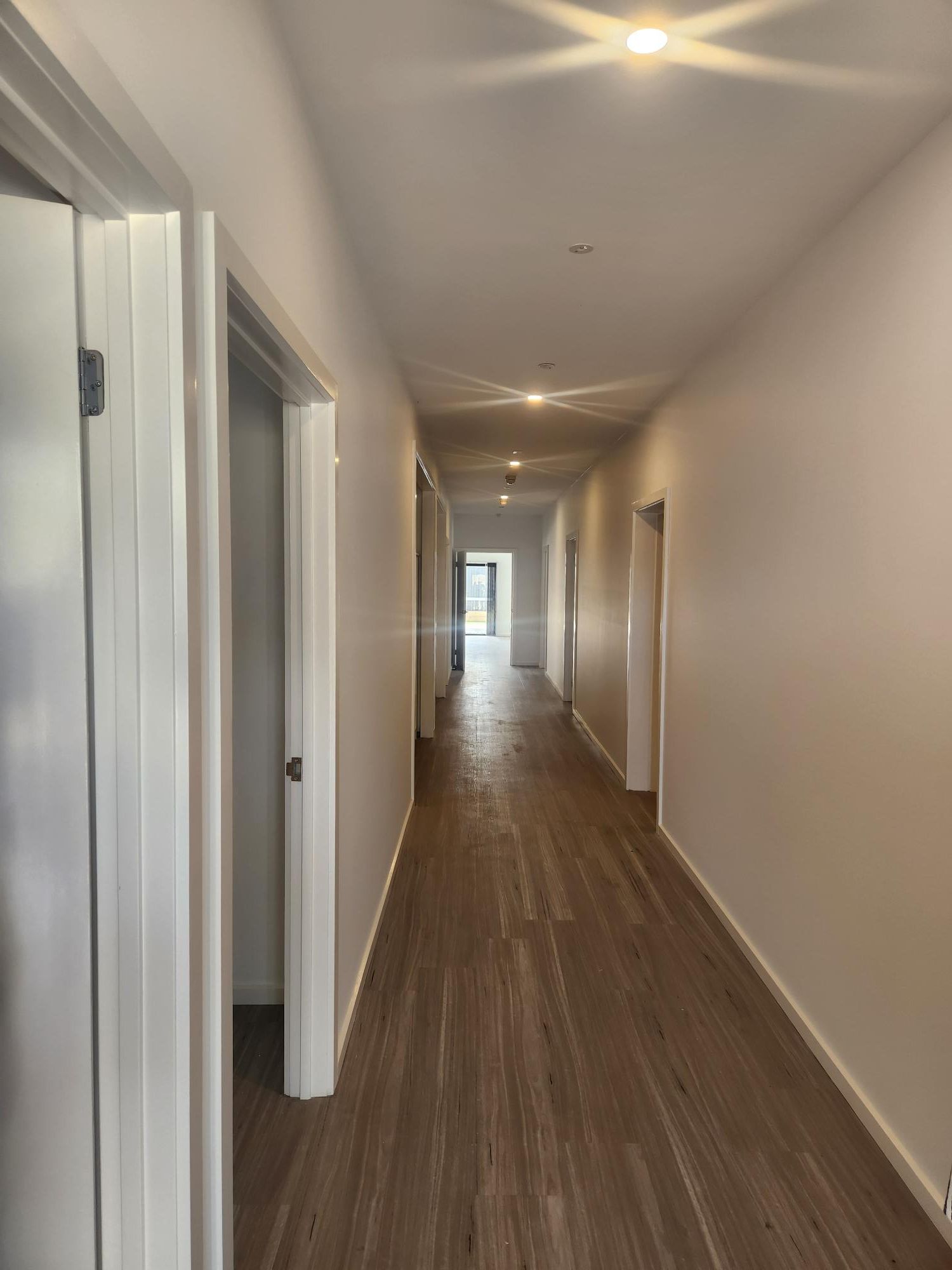 Colac Living 1 bed available NOW! — Home image 2
