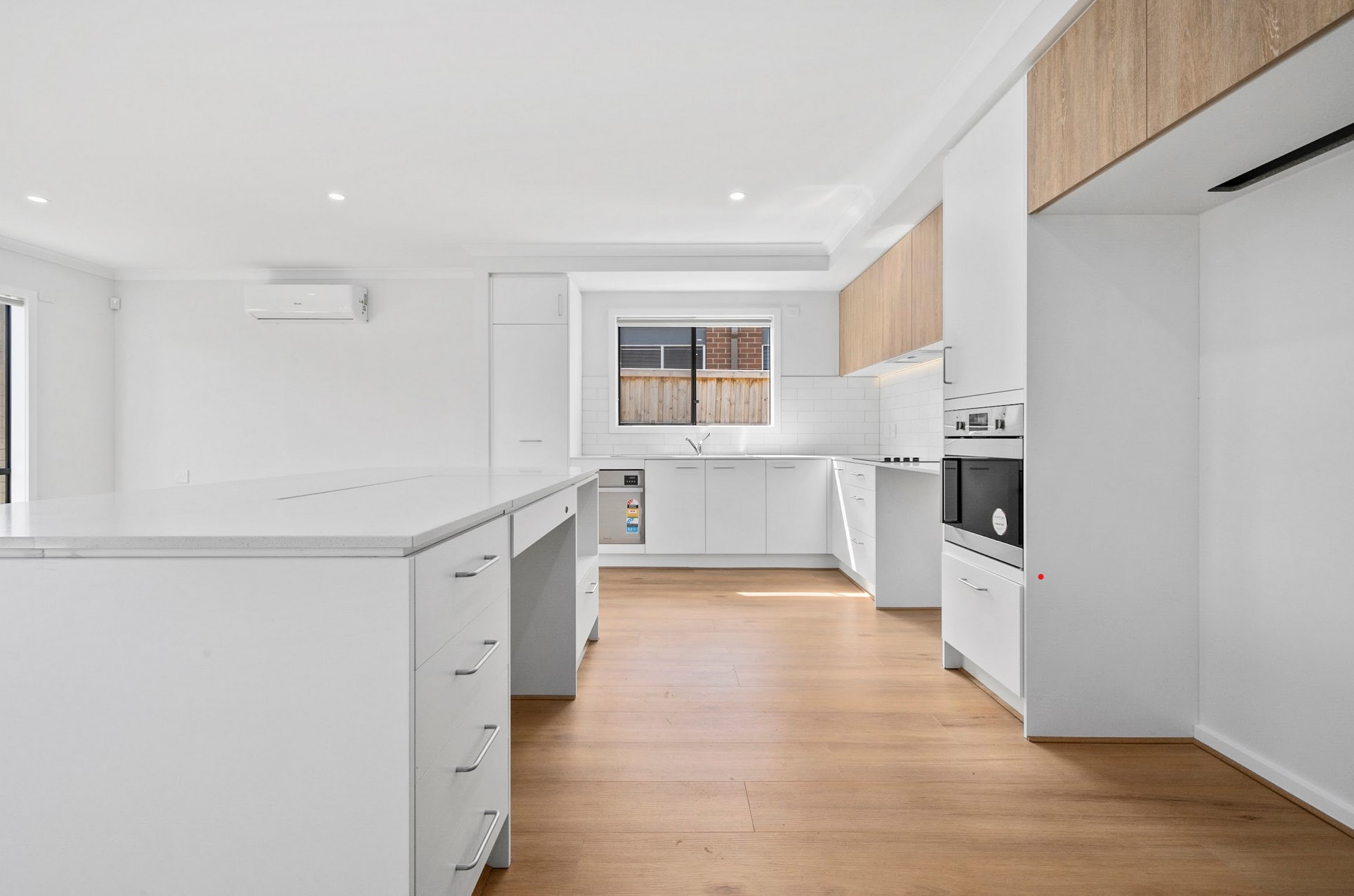Ready for You: Discover Your Vacant New Home Today! — Home image 11
