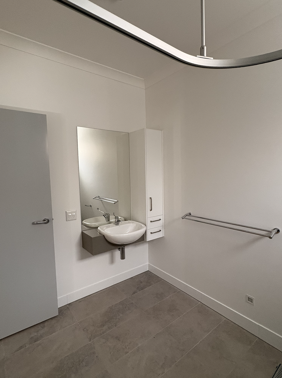 Perfectly Positioned, Stylish & Secure HPS Villas! — Home image 5