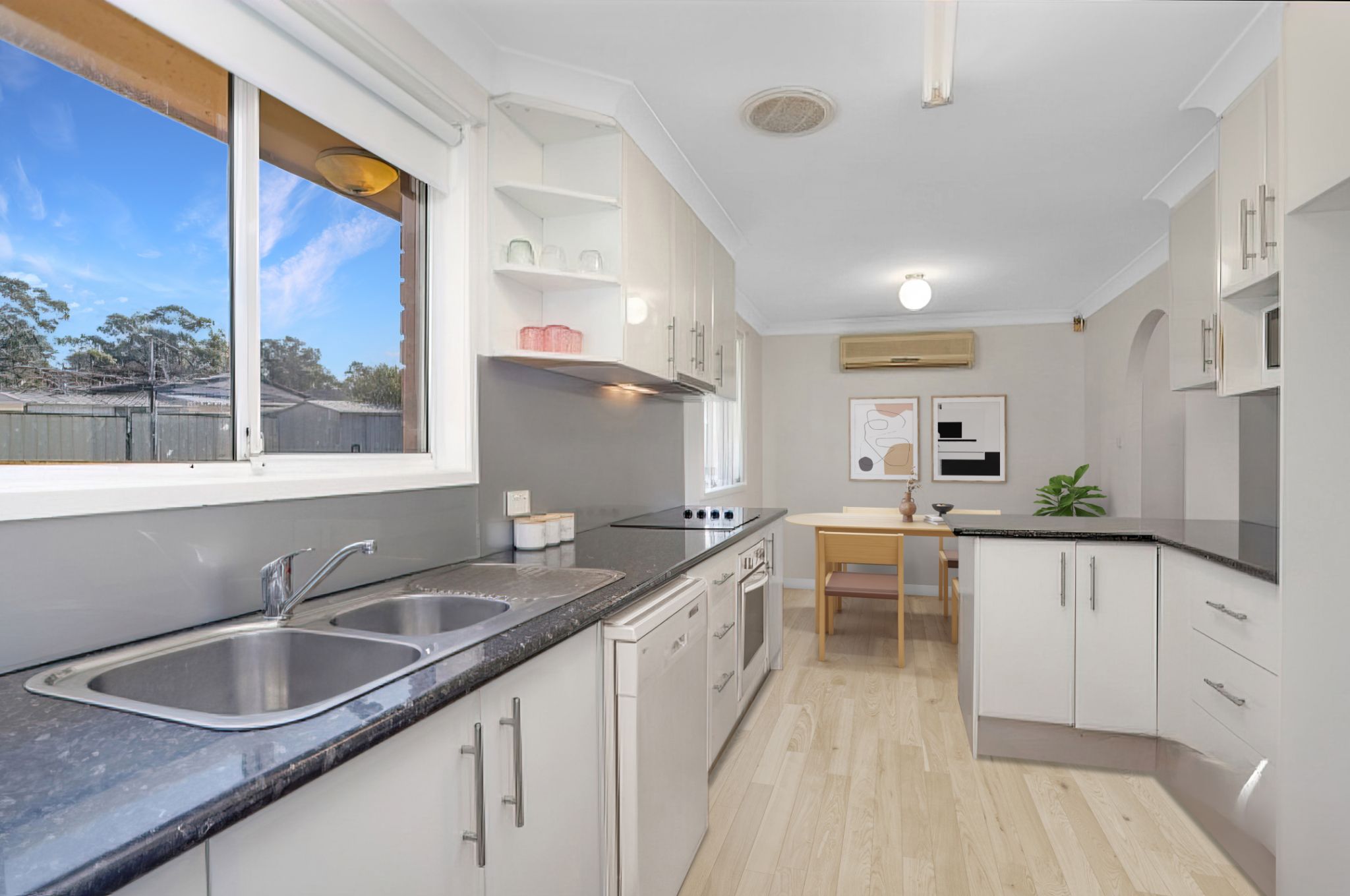 Peaceful and Accessible Claremont Meadows Home — Home image 5