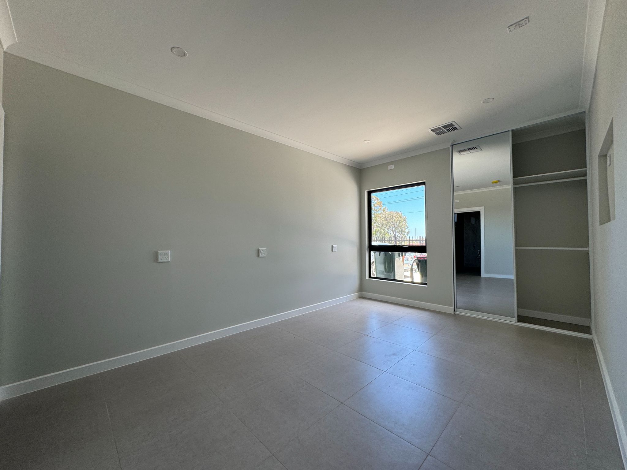 INGLE FARM new HPS SDA House — Home image 7