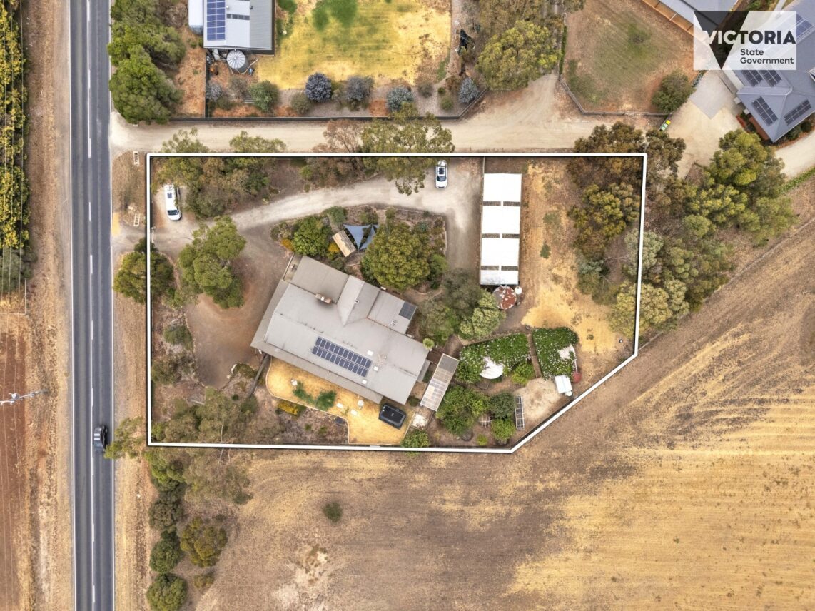 Supported Independent Living in Lara in a generous allotment. — Home image 5