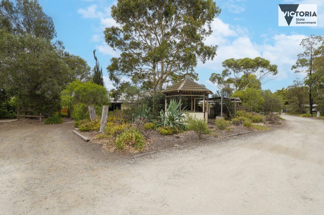 Supported Independent Living in Lara in a generous allotment. — Home image 13