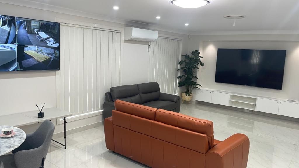 "Huge Supported Accommodation " — Home image 13