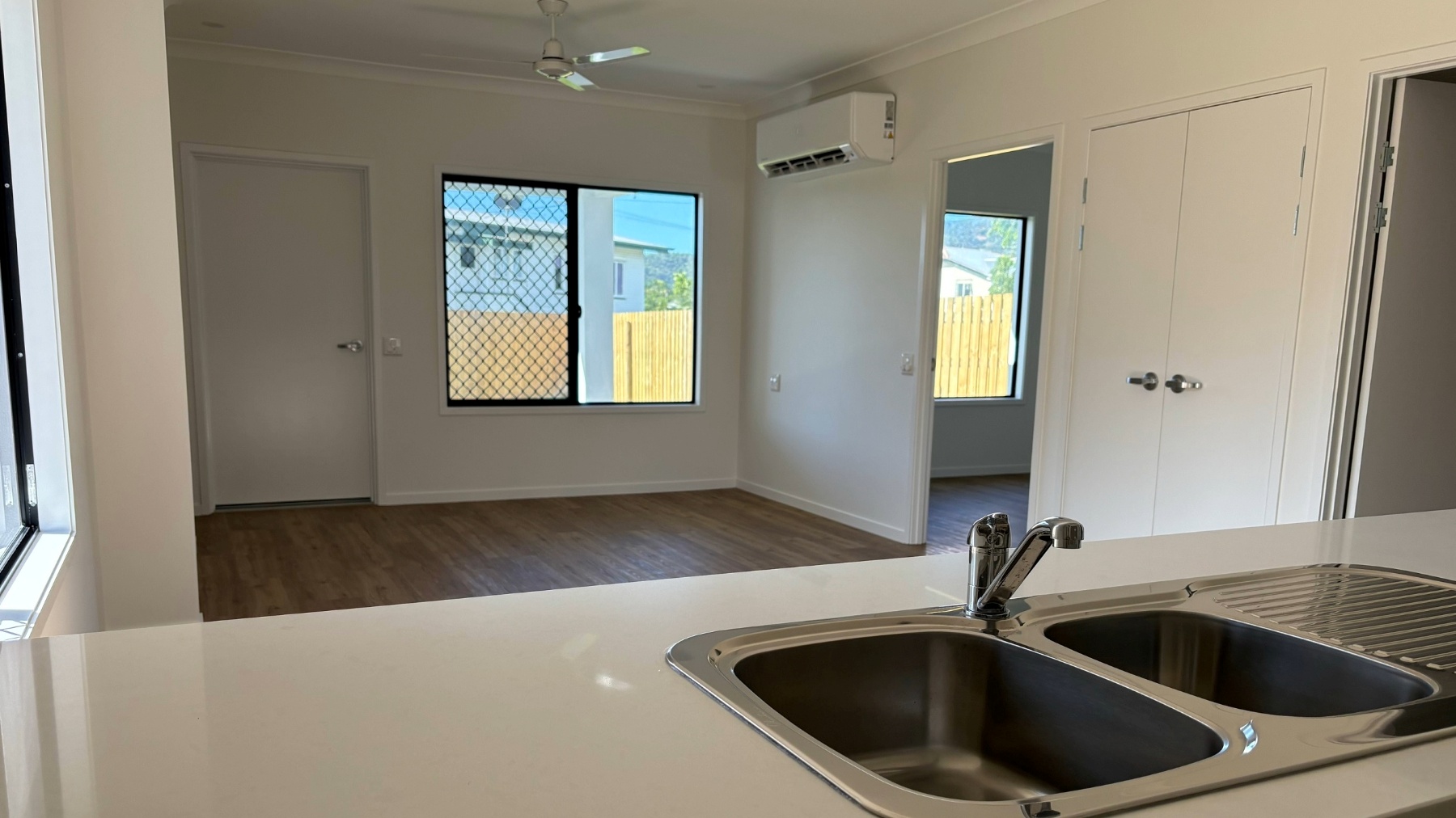 SDA Robust 1 Bedroom Villa plus OOA Currajong, Qld 253 — Home image 4