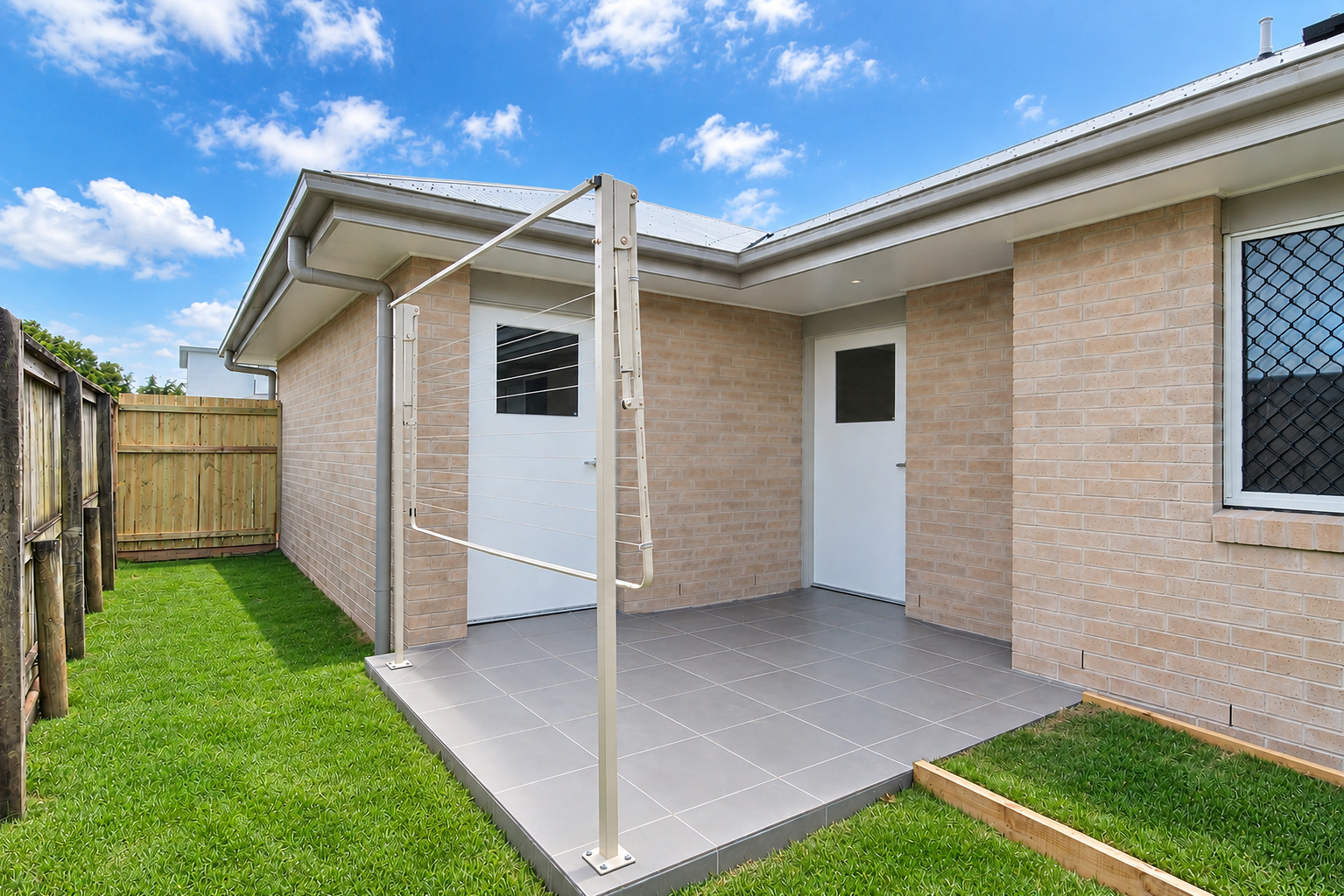 Thornlands, Bayside 3 Bedroom HPS SDA Home with OOA, 1:2 or 1:3, Appendix H