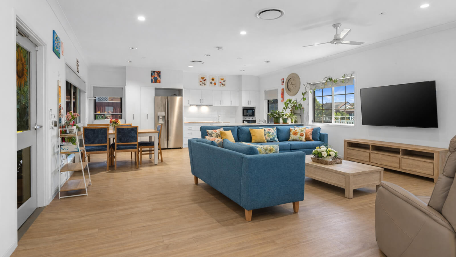 Secure your place in a modern supported home in Centenary Heights today! — Home image 7