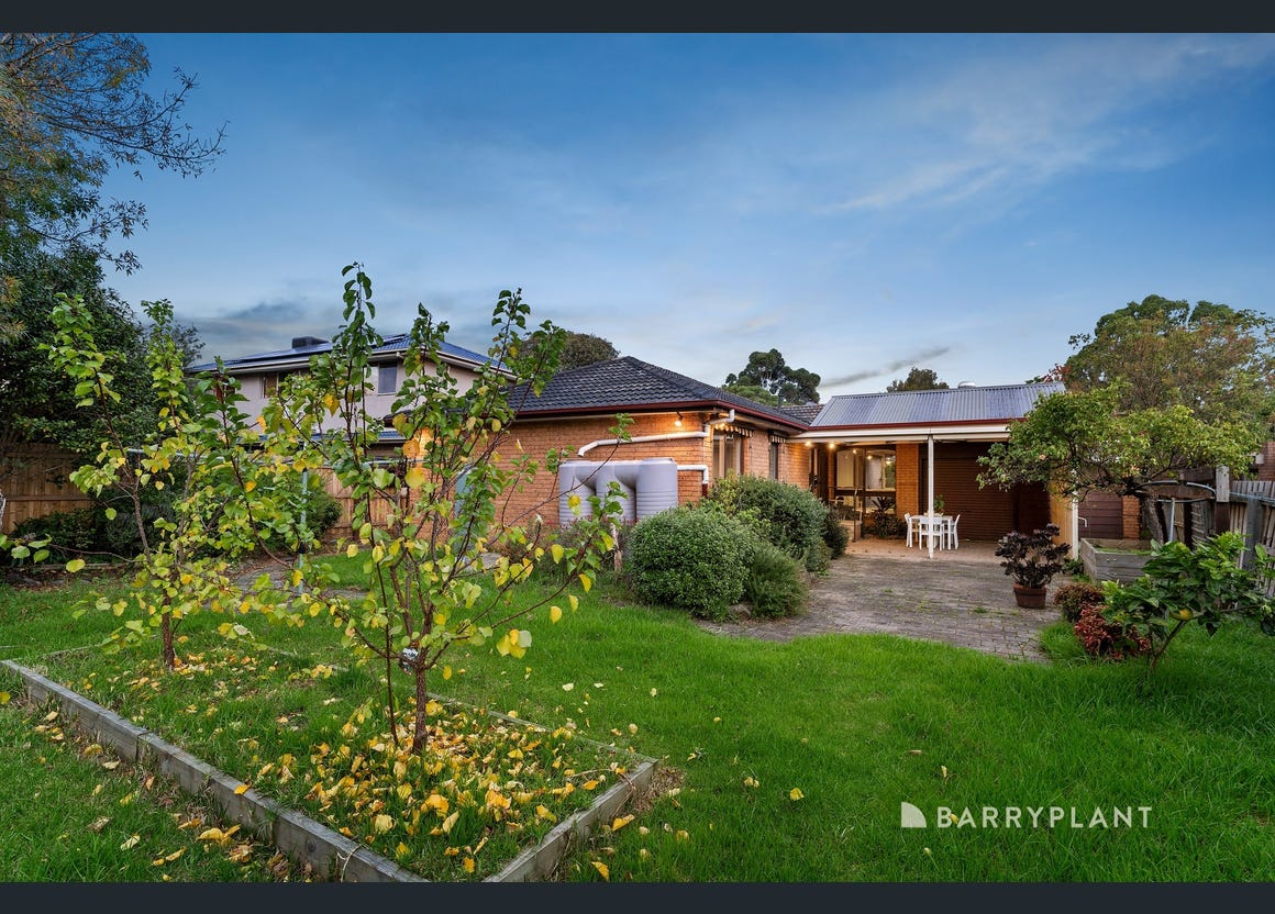 Fully accessible 4 bedroom house -5 mins walk to Westfield Knox Shopping Centre — Home image 16