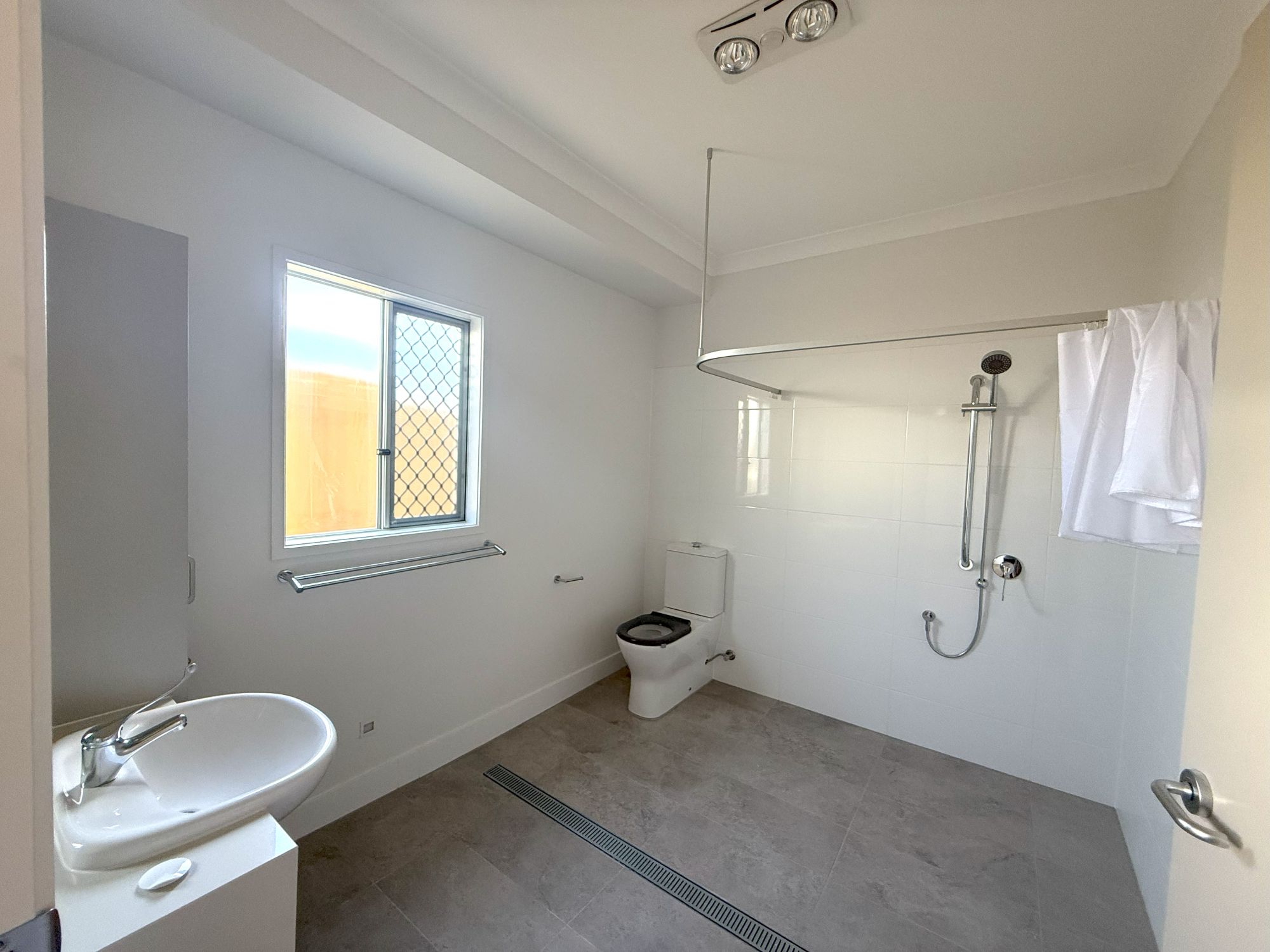 Newly complete 3 bed + OOA home — Home image 5