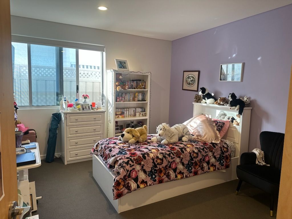 Waterfront views Accommodation - Booker Bay, Central Coast — Home image 3