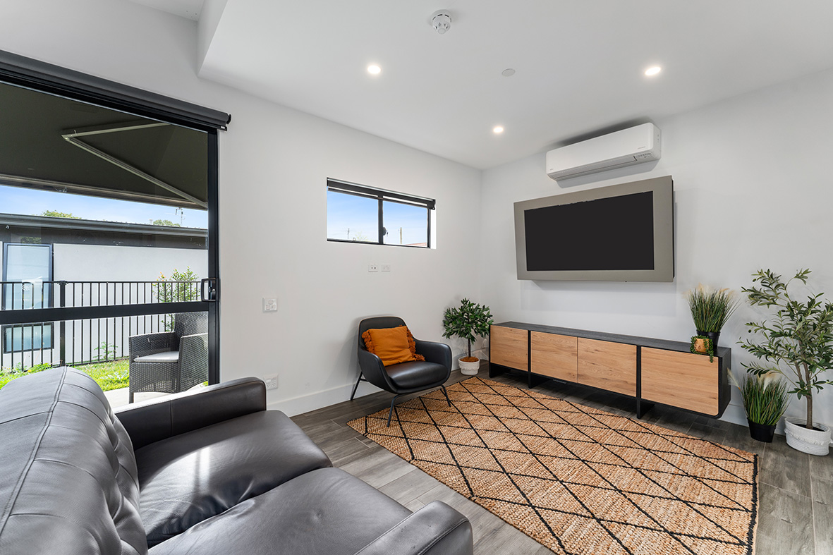 South Windsor A - Brand New Home Ready for a New Housemate — Home image 2