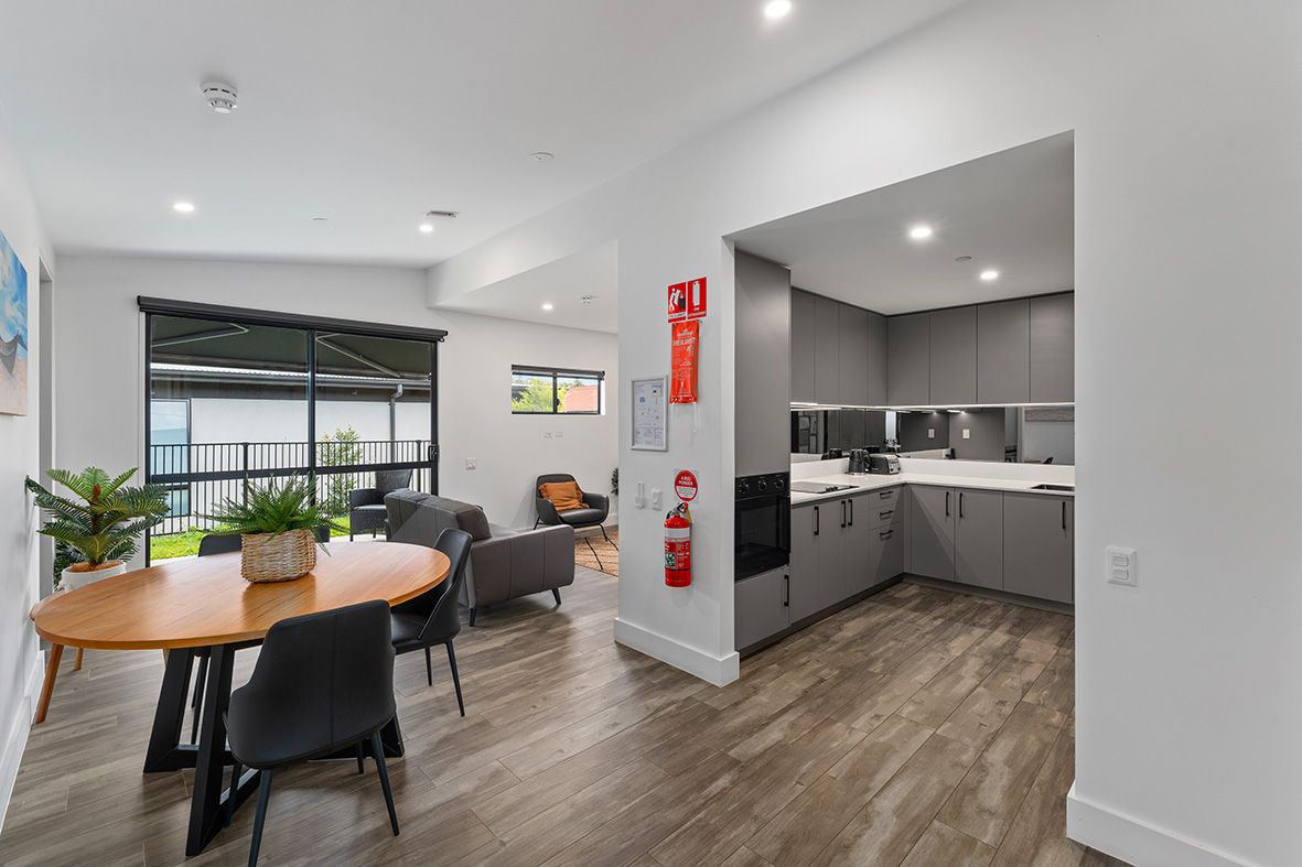South Windsor A - Brand New Home Ready for a New Housemate — Home image 4