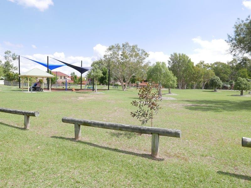 Great Property in Nice Area and Ideal Location  in Sunnybank Hills — Home image 13