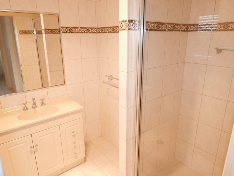 Great Property in Nice Area and Ideal Location  in Sunnybank Hills — Home image 15