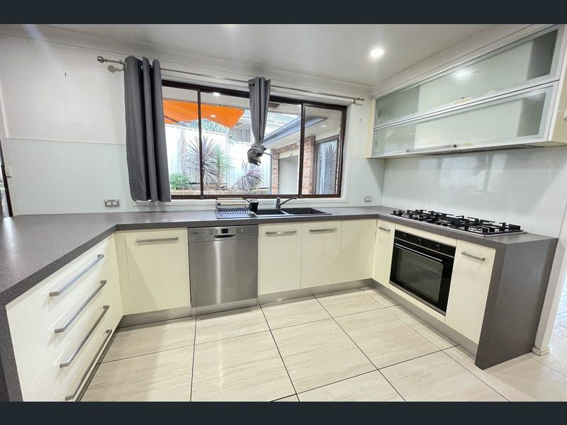 Cranebrook House — Home image 3