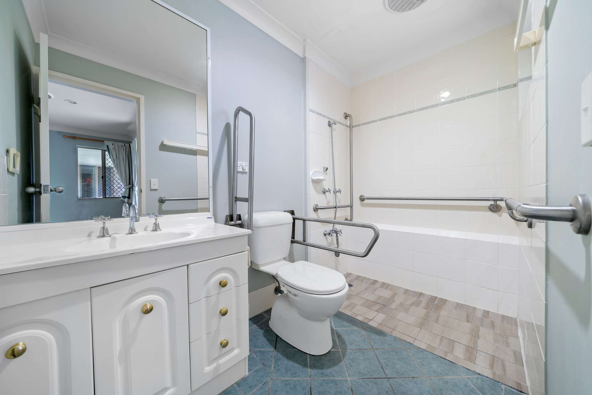 Supported Independent Living at Wellington Point - Jasmine House — Home image 6