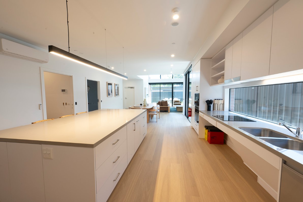 Altona - Brand New - Fully Accessible - Short walk to the beach — Home image 6