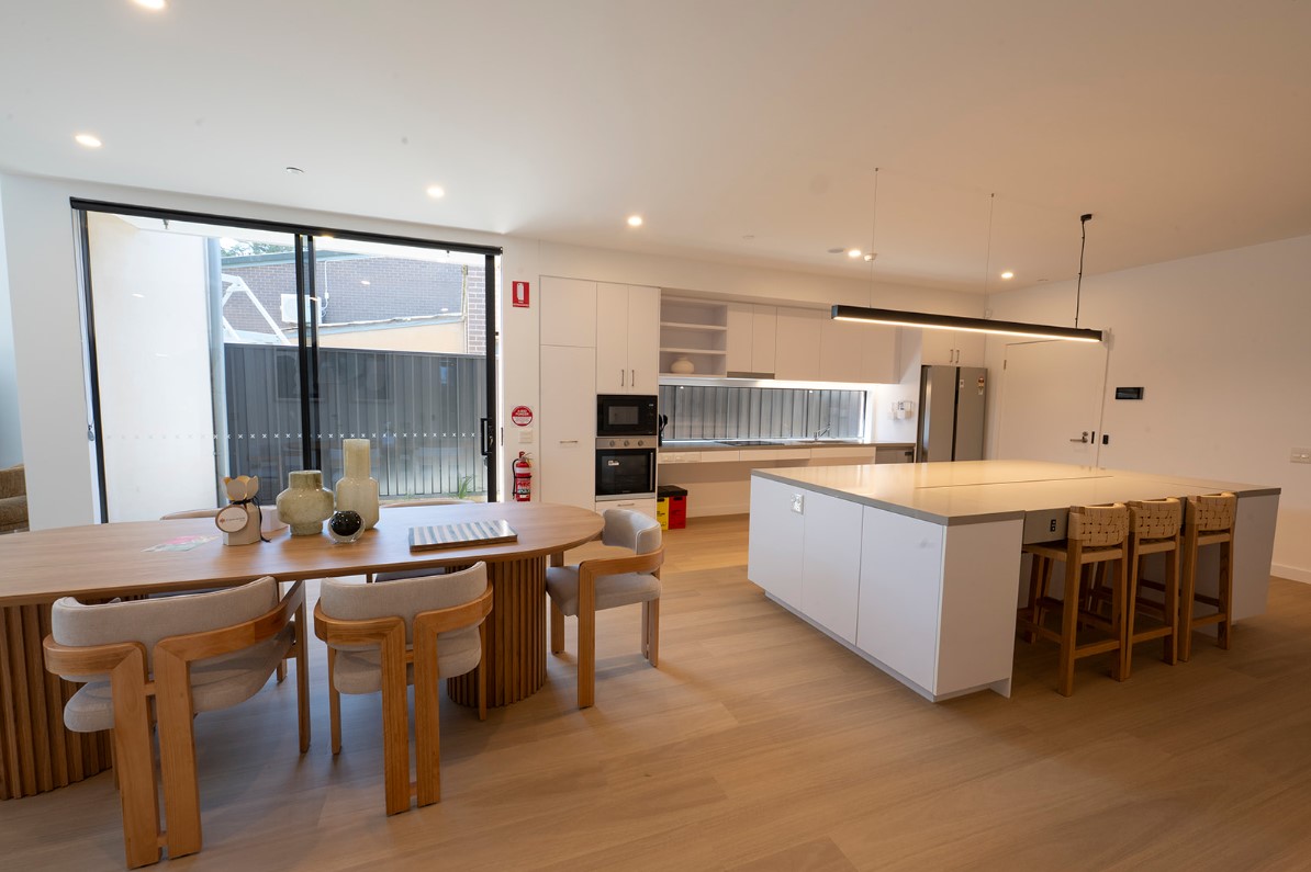 Altona - Brand New - Fully Accessible - Short walk to the beach — Home image 7