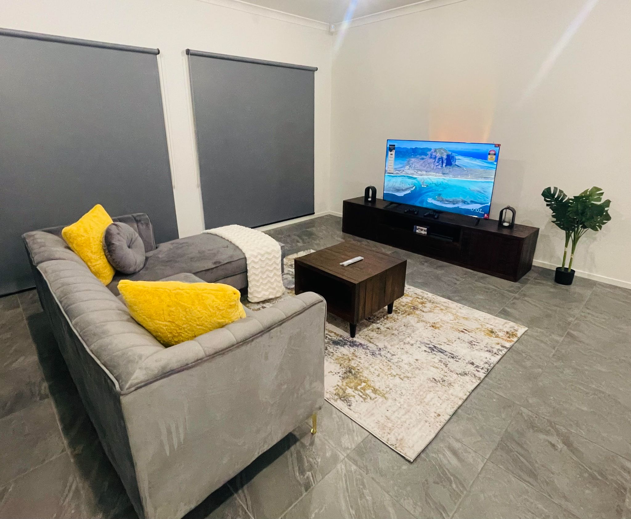 Fully Furnished Beautiful 5 bedroom single story house (511m²) — Home image 16