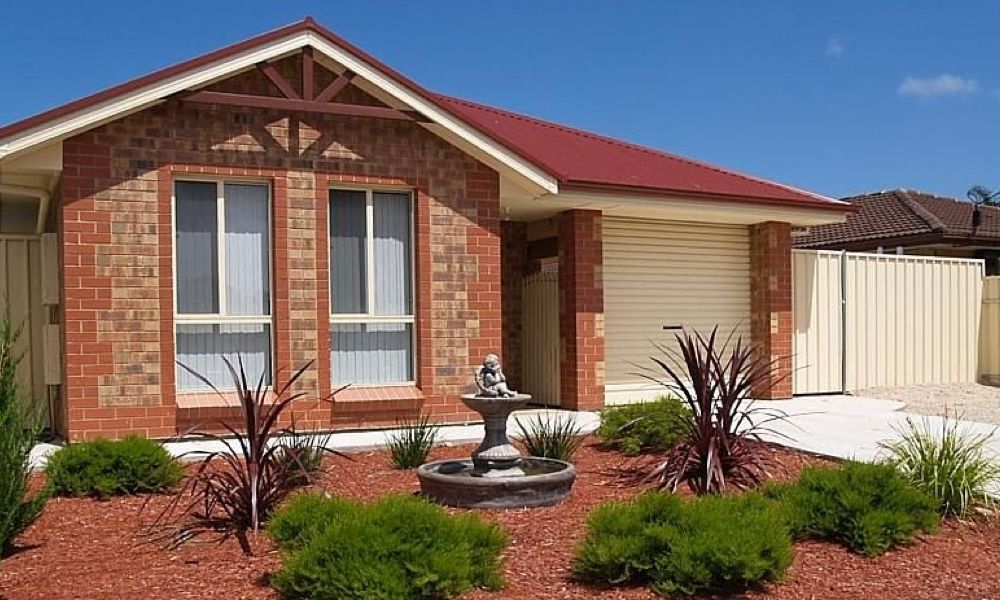 Red Brick Charmer- (SIL) Morphett Vale — Home image 5