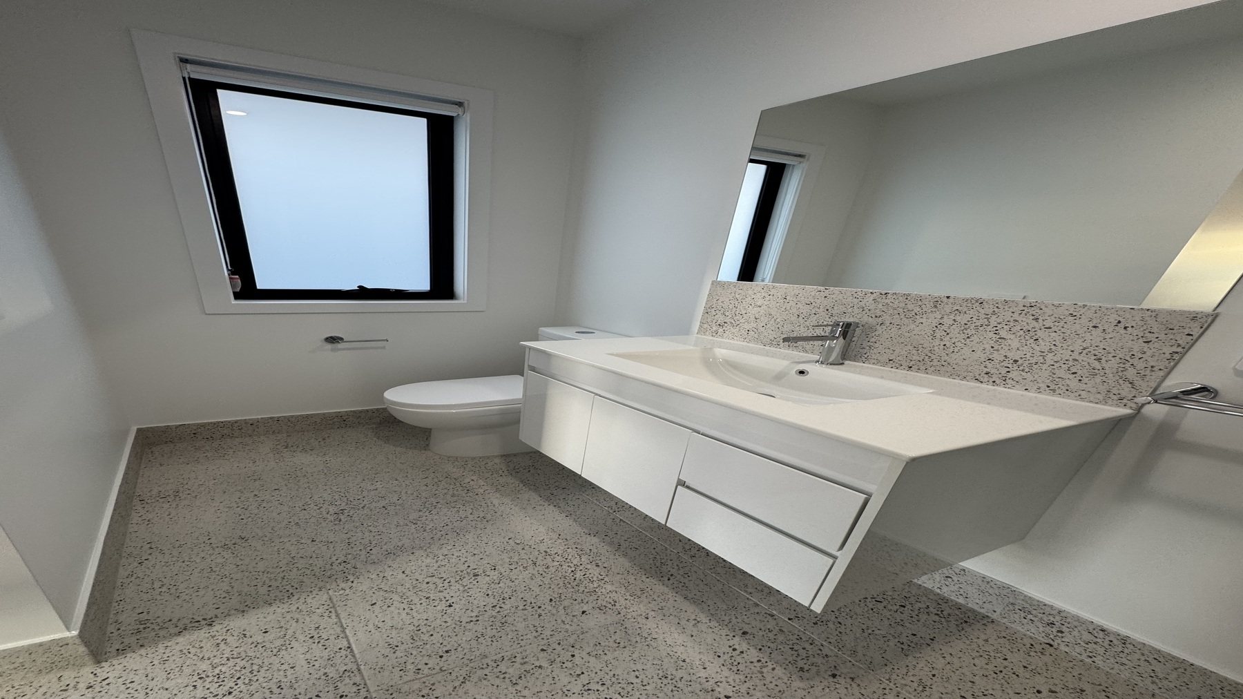 SDA HPS 2 Bedroom House plus OOA Midway Point, Tas 223 — Home image 9