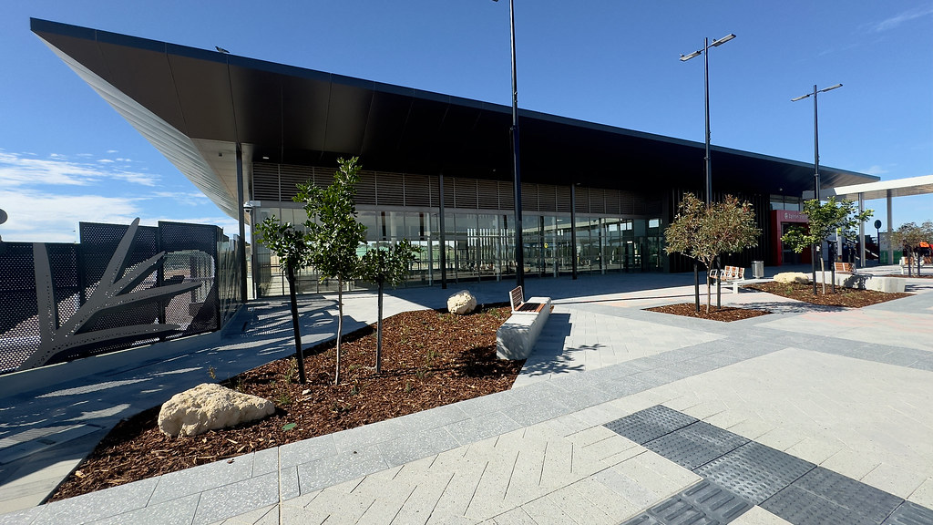 EGLINTON WA – HIGH PHYSICAL SUPPORT HOUSE — Home image 3