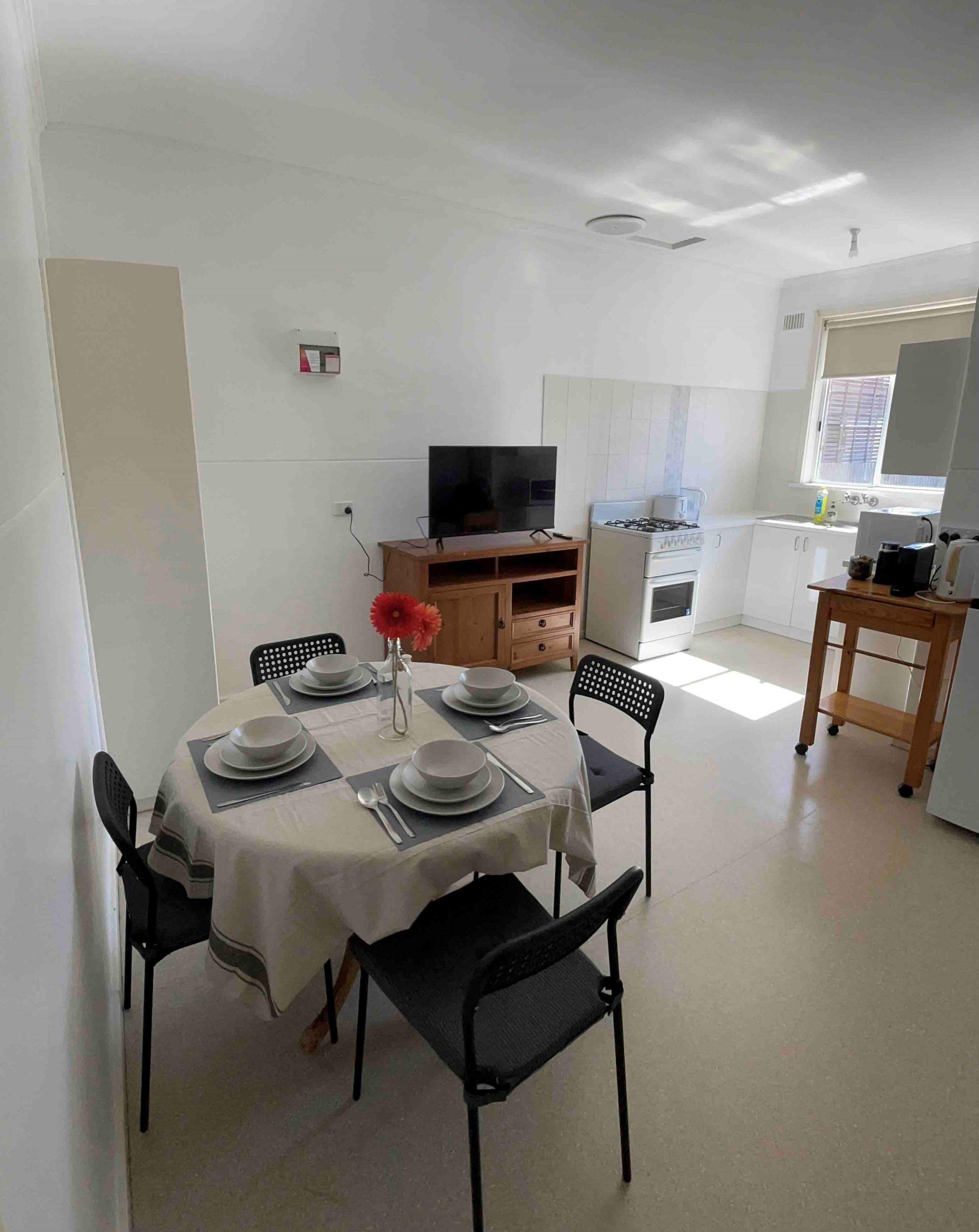 Clean and Comfortable Living Choice — Home image 5