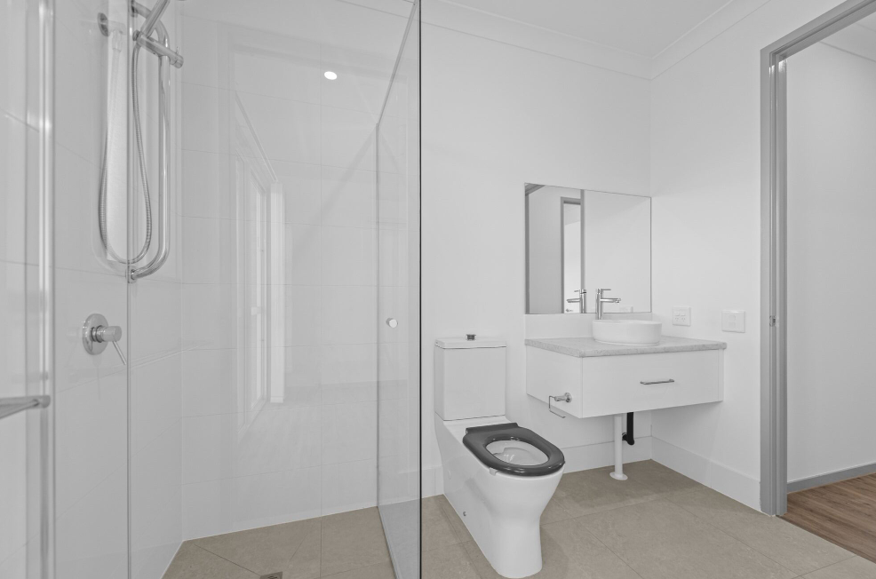 Escape to a Beautiful Home in Rosewood Where Peace and Independence Flourish — Home image 21