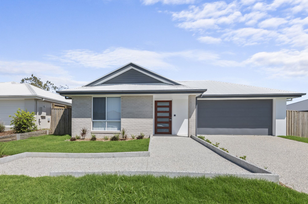 Escape to a Beautiful Home in Rosewood Where Peace and Independence Flourish — Home image 25