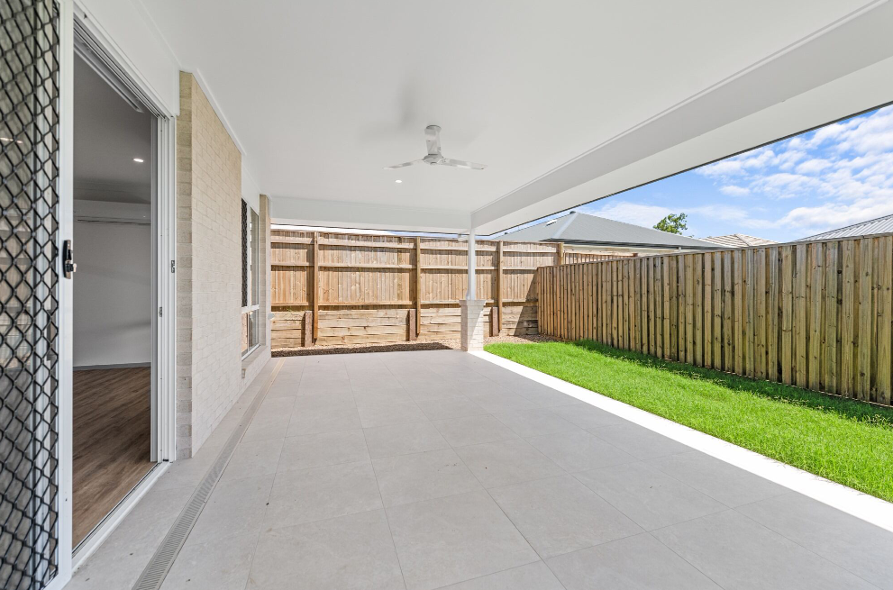 Escape to a Beautiful Home in Rosewood Where Peace and Independence Flourish — Home image 7