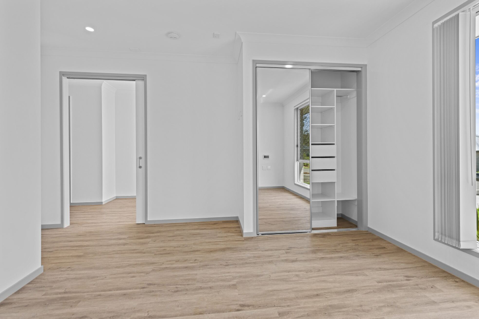 Escape to a Beautiful Home in Rosewood Where Peace and Independence Flourish — Home image 11