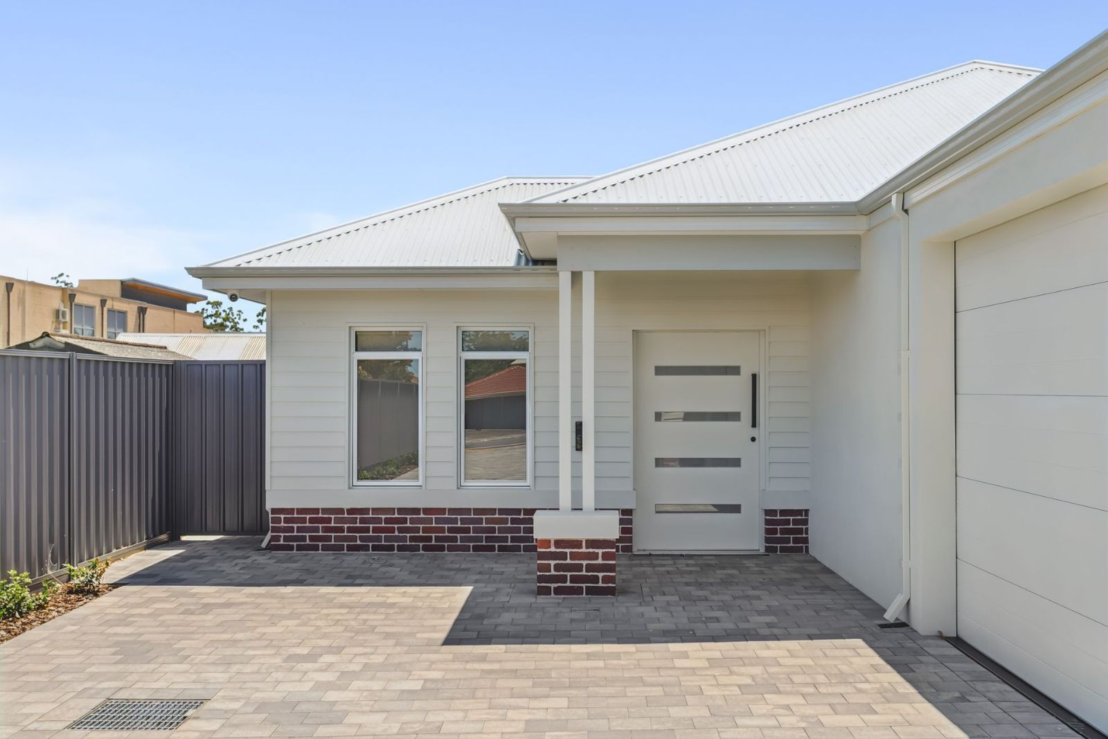 Luxury 3-bed Share Home AND Individual Villa in Highly Sought After Location. Disability Accommodation — Home image 3