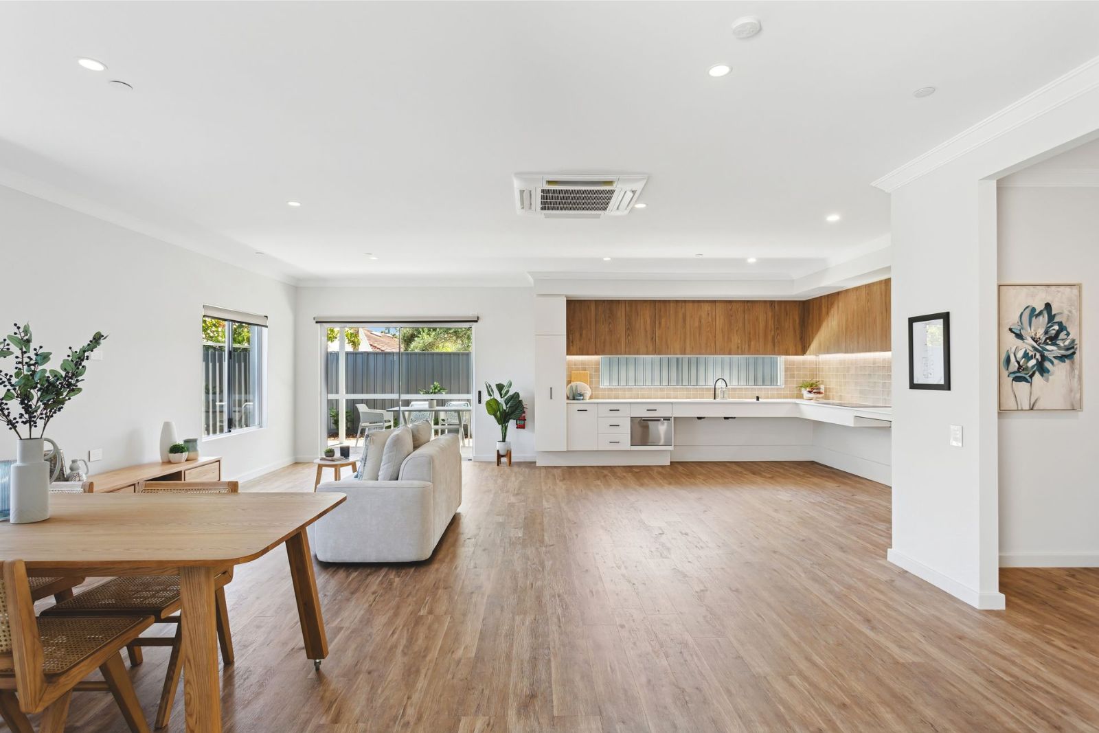 Luxury 3-bed Share Home AND Individual Villa in Highly Sought After Location. Disability Accommodation — Home image 9