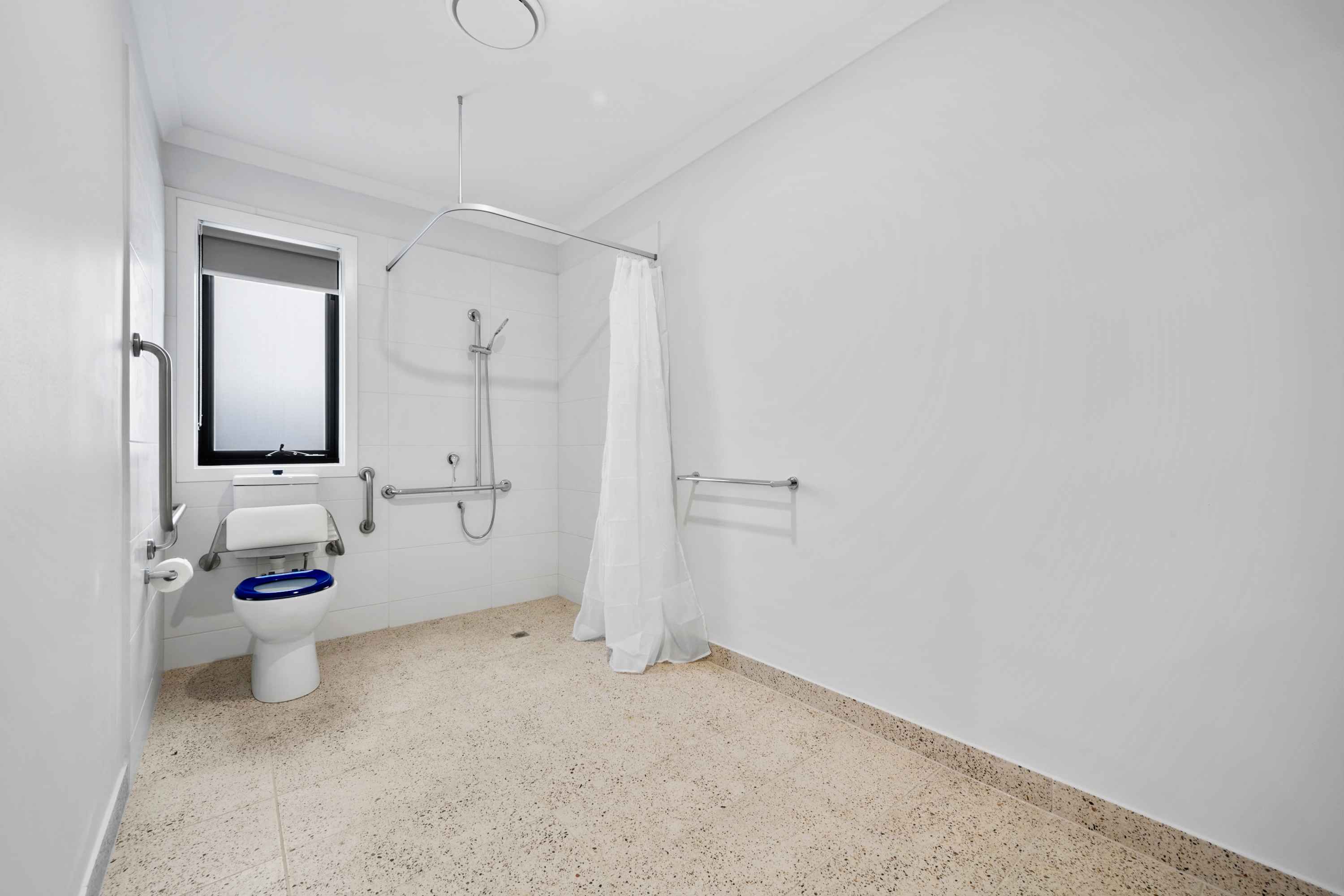 GREENVALE – BRAND NEW ROBUST – 2 PARTICIPANTS – MOVE IN NOW — Home image 3