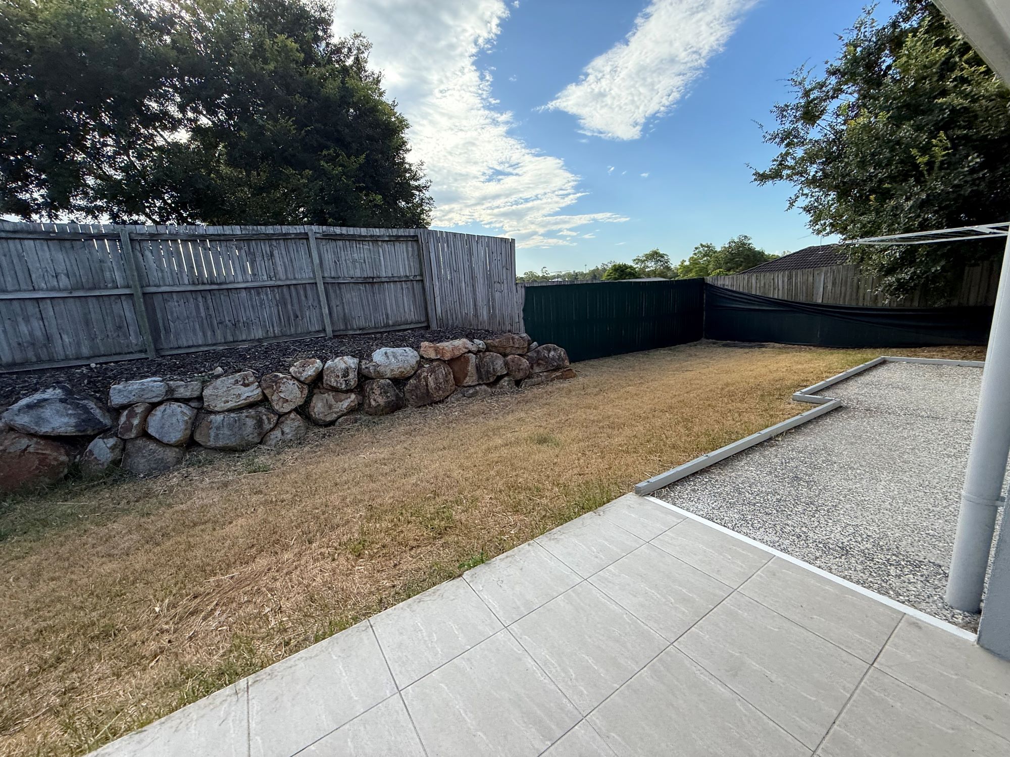 3 Bedroom home with OOA in Redbank Plains, Queensland — Home image 2