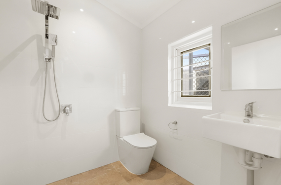 Seabreeze **2 rooms left** — Home image 2
