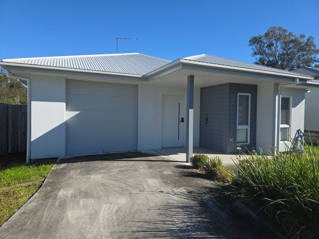 3 BR HPS SDA Home with OOA Room – Brassall QLD — Home image 5
