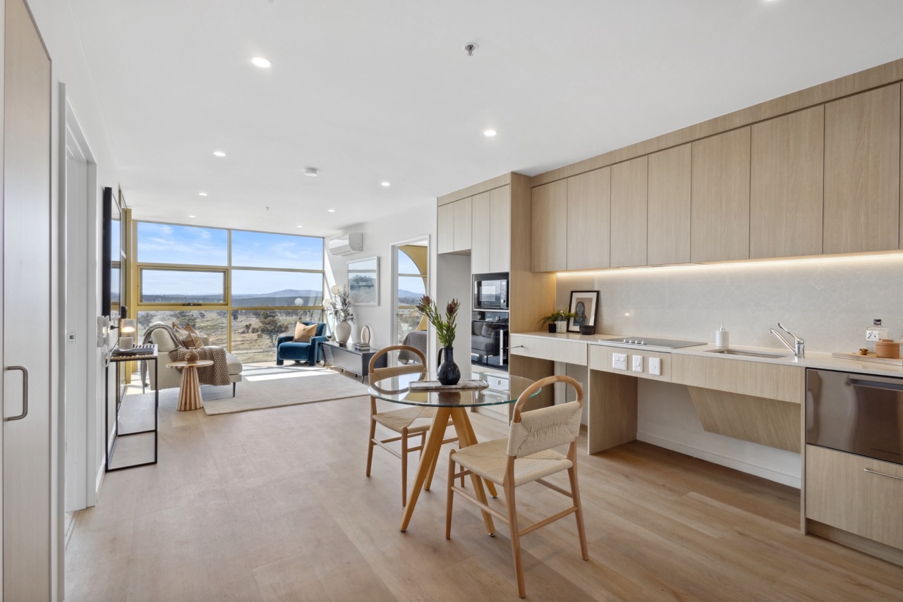 2 Bedroom Apartments, Denman Prospect — Home image 5
