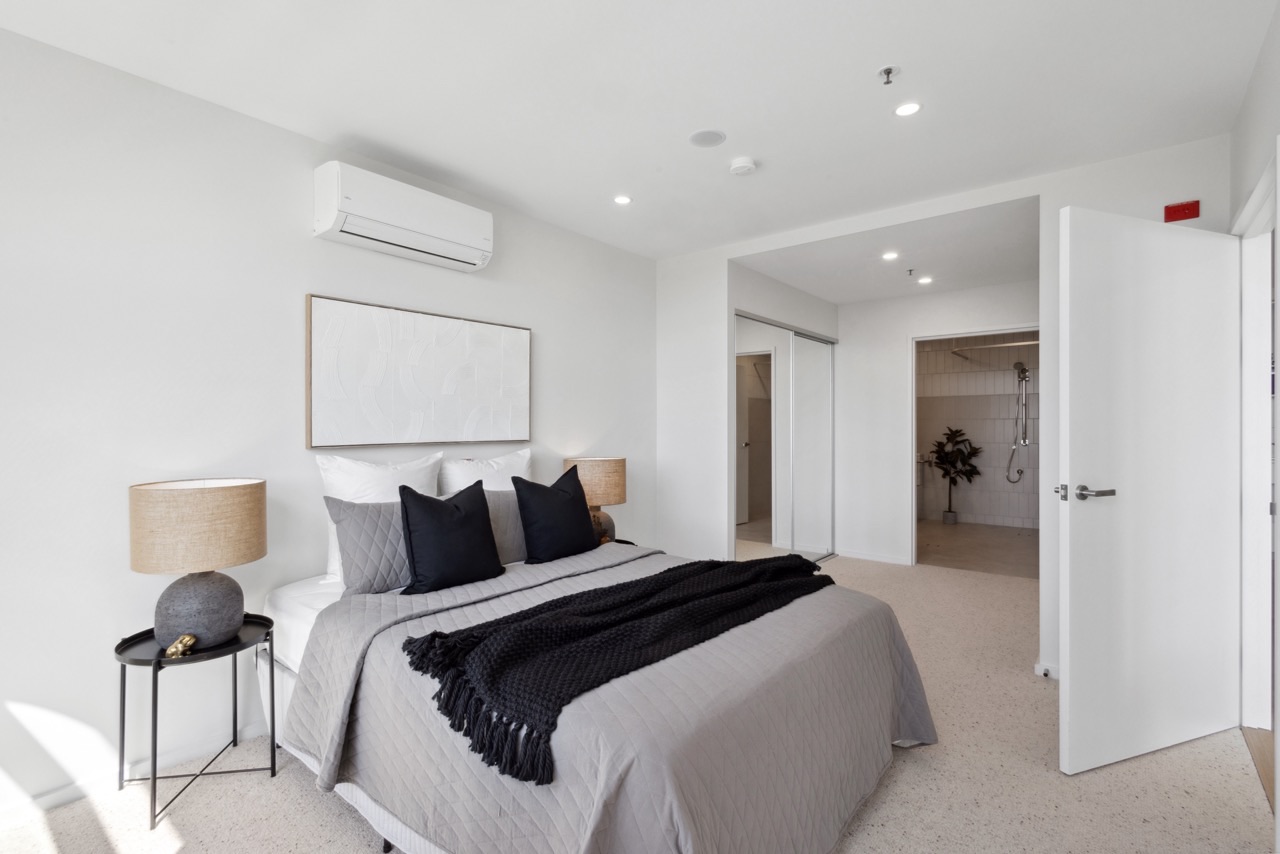 2 Bedroom Apartments, Denman Prospect — Home image 8