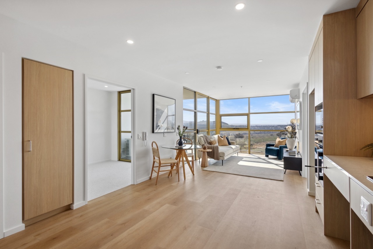 2 Bedroom Apartments, Denman Prospect — Home image 9