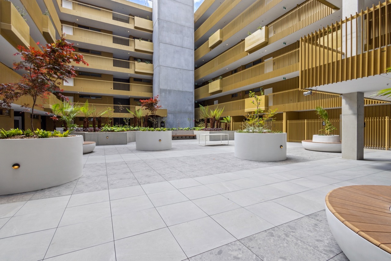 2 Bedroom Apartments, Denman Prospect — Home image 11
