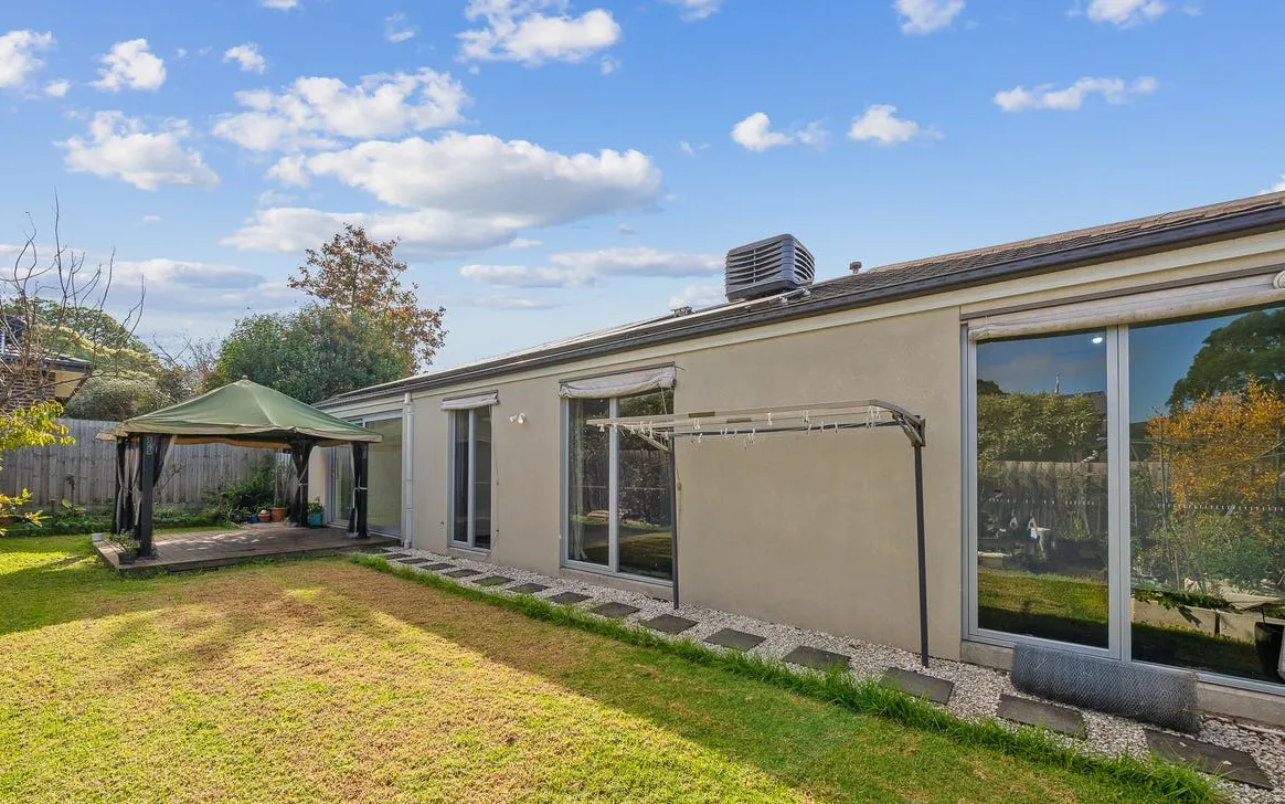 Beautiful SIL Home in Ferntree Gully — Home image 2