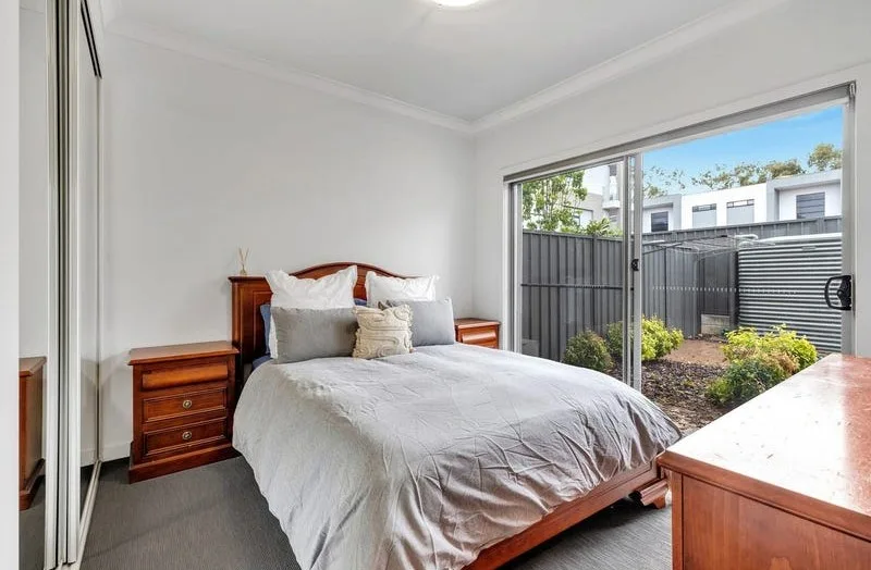 Modern SIL Home in West Croydon - MTA Available — Home image 3