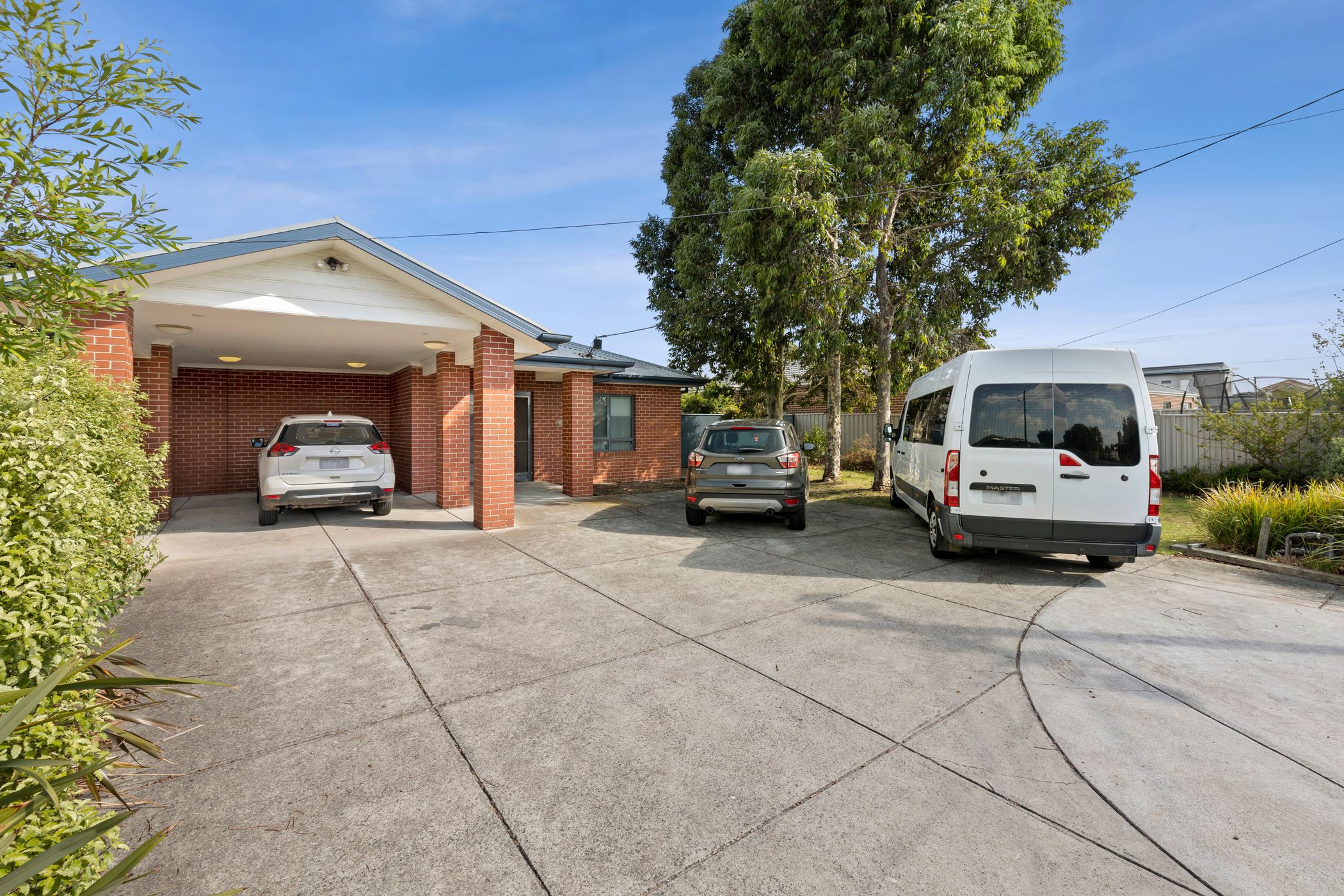 Group home in Hamlyn Heights with High Physical Support features — Home image 3