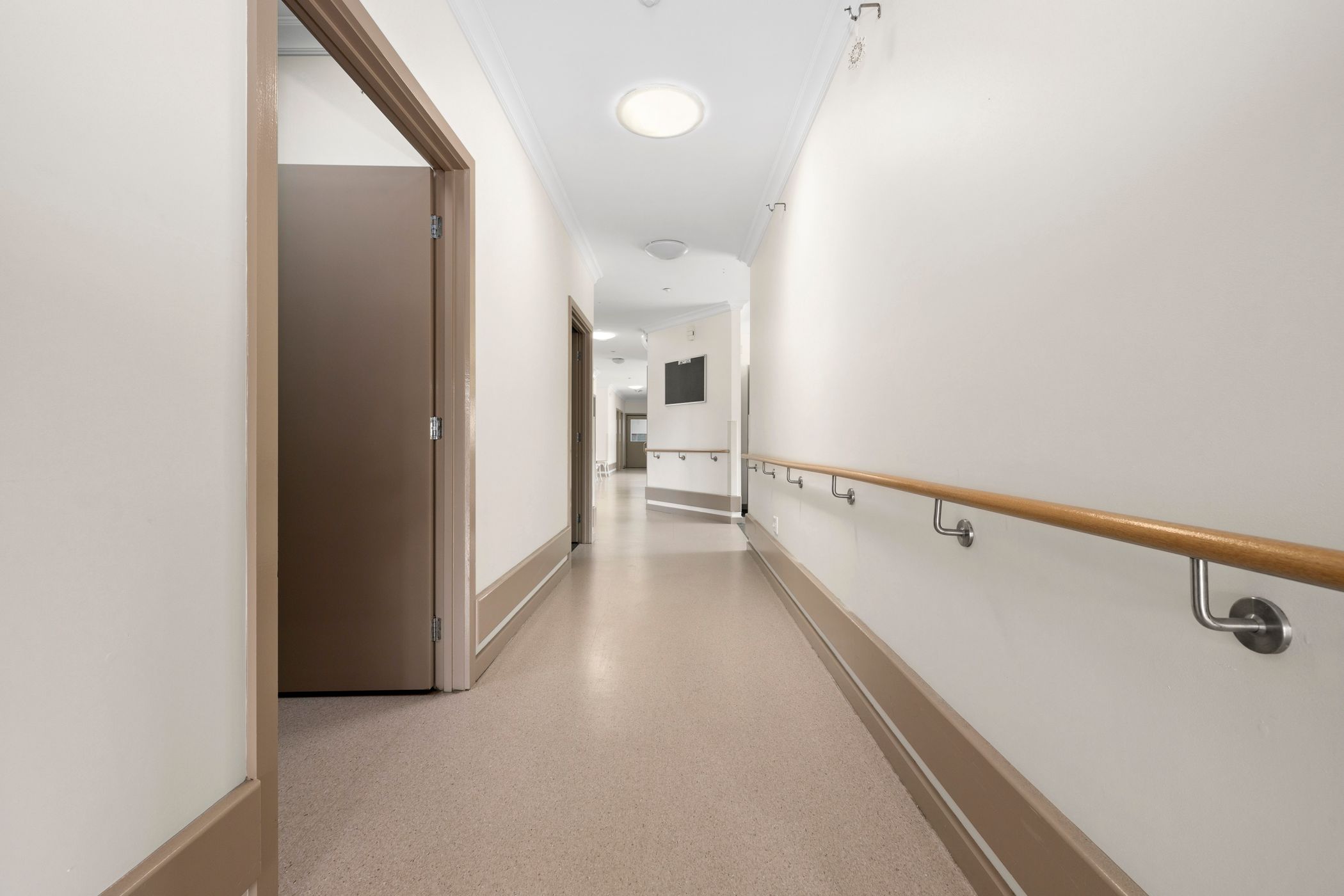 Group home in Hamlyn Heights with High Physical Support features — Home image 8