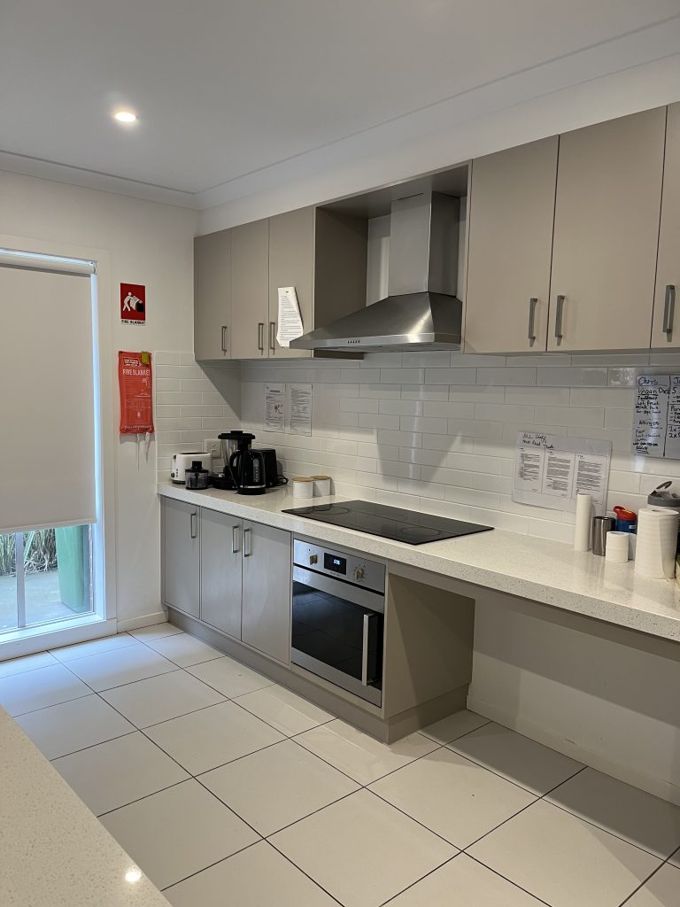 EARLSWOOD HPS - Lilydale, Victoria — Home image 2