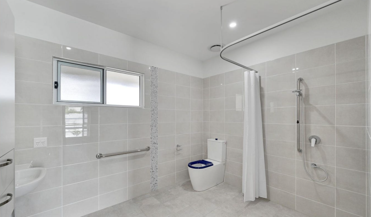SIL house with Immediate Capacity — Home image 3