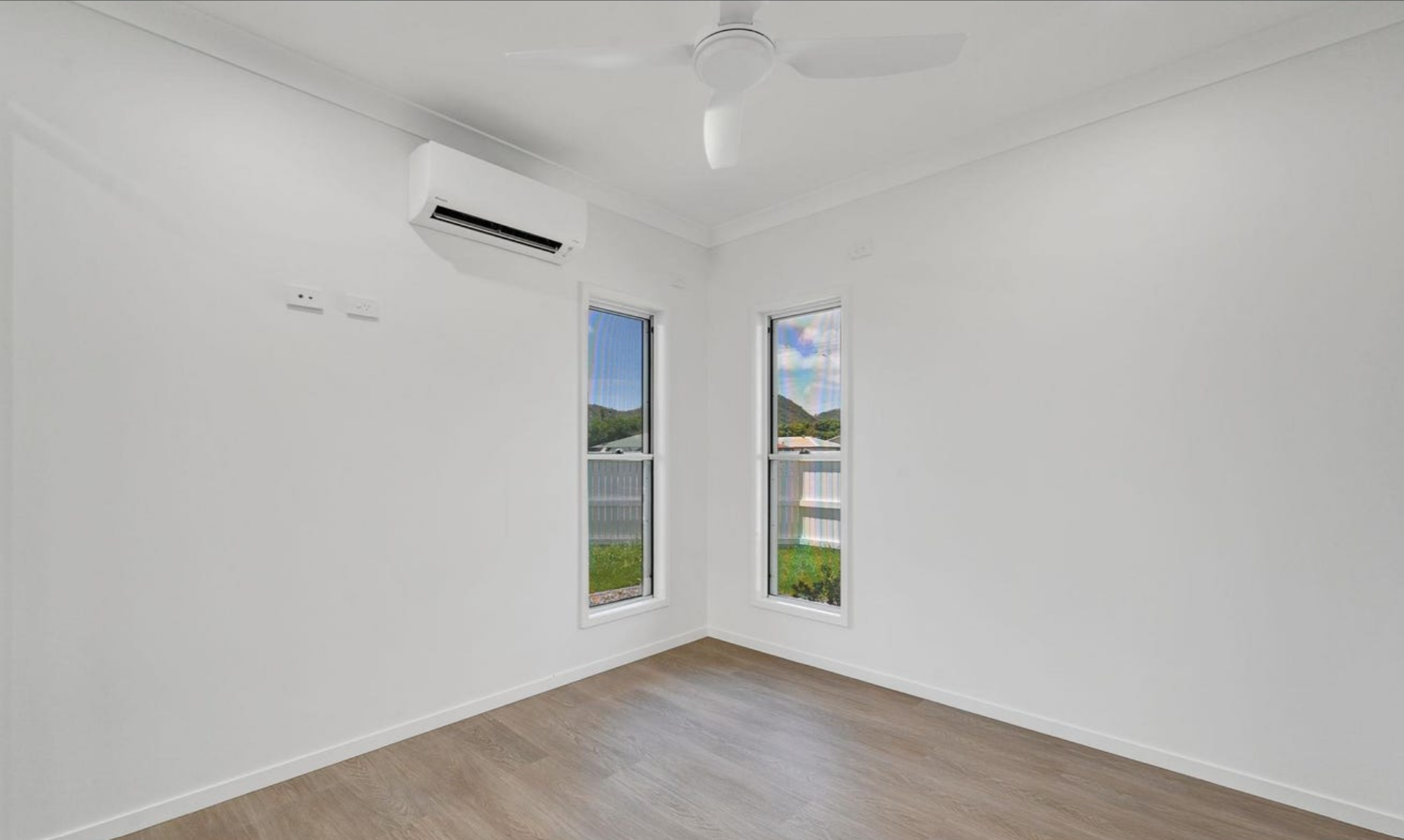 SIL house with Immediate Capacity — Home image 10